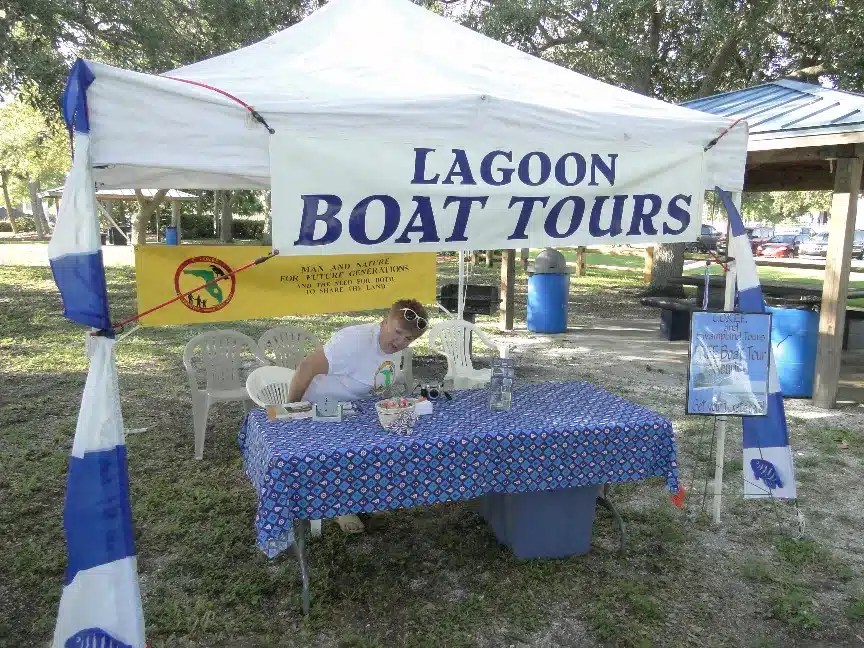 Lagoon Boat Tours
